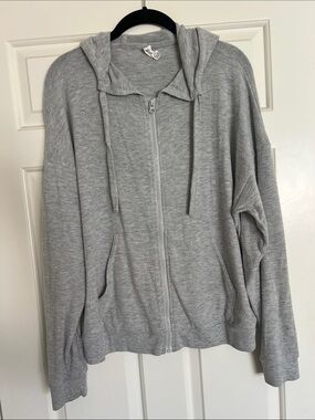 ALO Yoga Light Gray Zip Hoodie